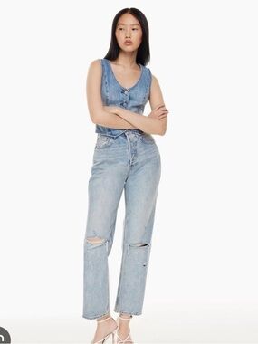 Aritzia Light Wash High-Rise Straight Jeans